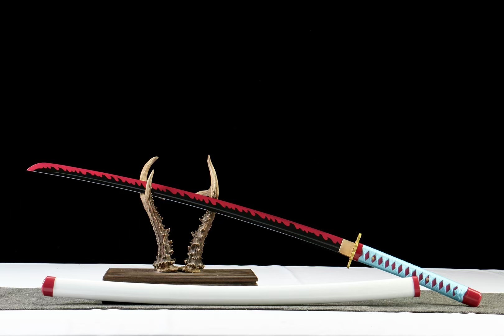 Demon Slayer: Mitsuri - Image 4